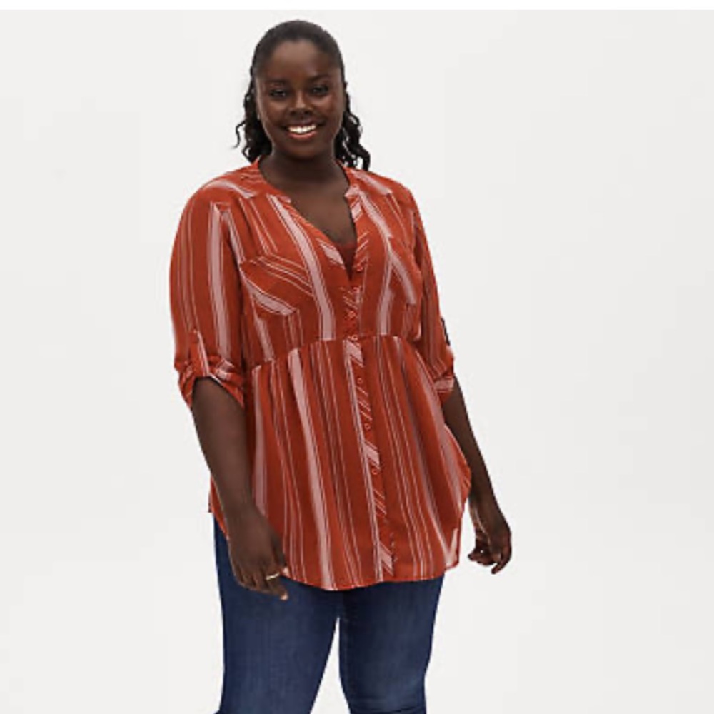 Torrid Chiffon Tunic button down